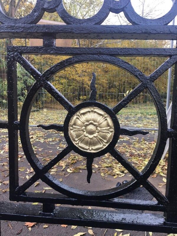 Refurbishment of Arnos Park Gates, Enfield, London N14