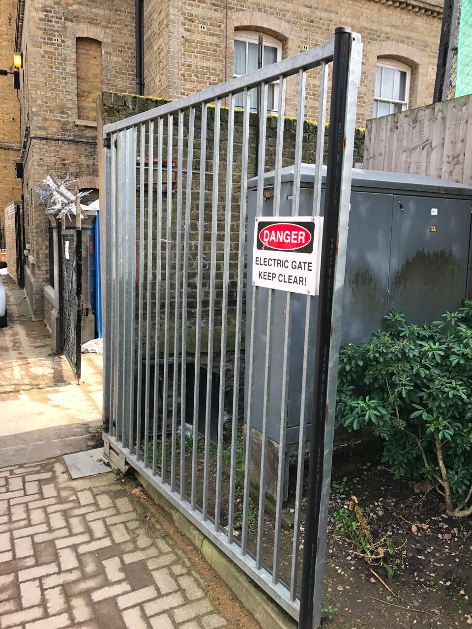 Metal Gate Repairs. Inspection of Automatic Metal Gates London E1