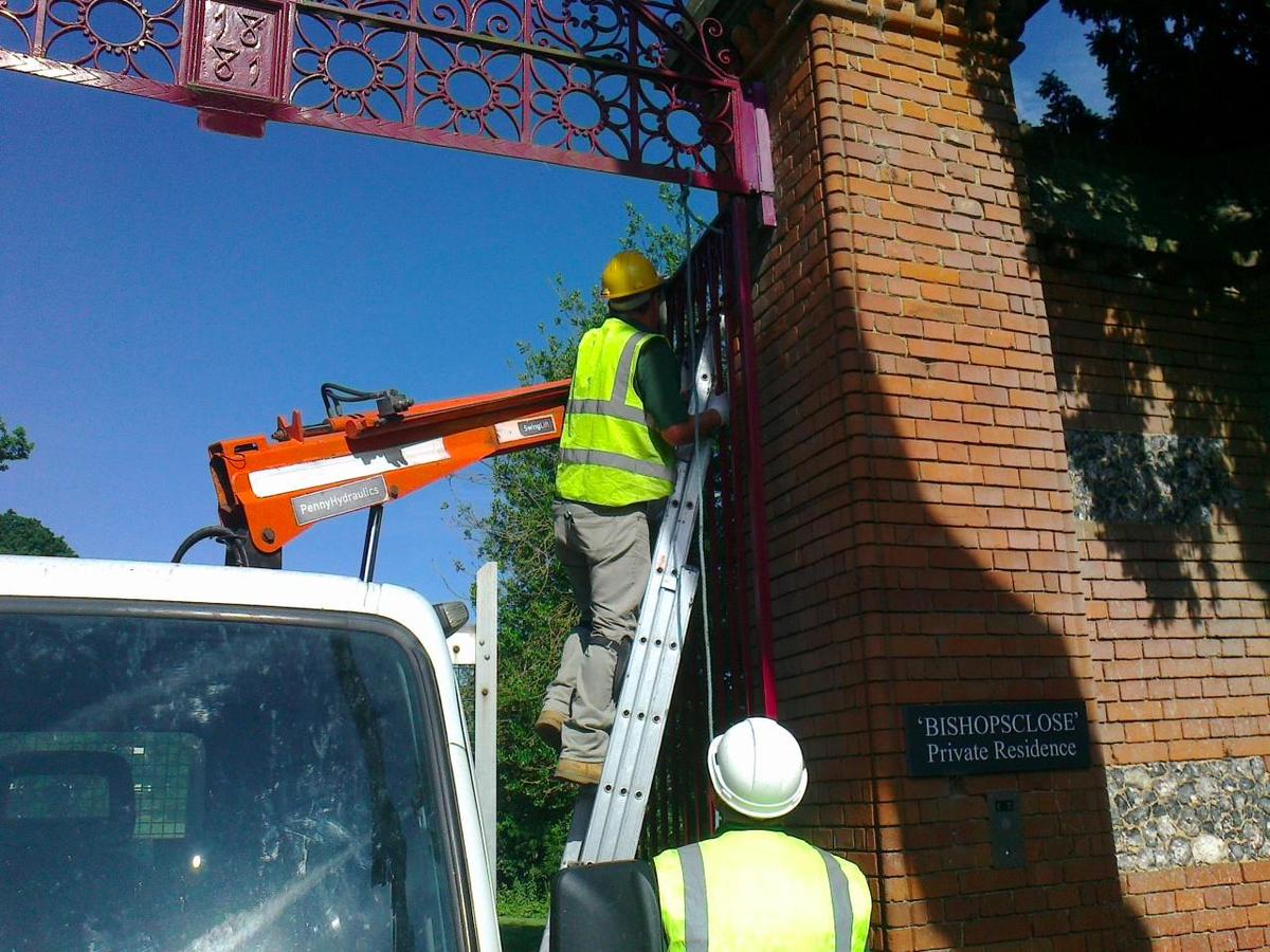 Refurbishment of Grade II Listed Gates