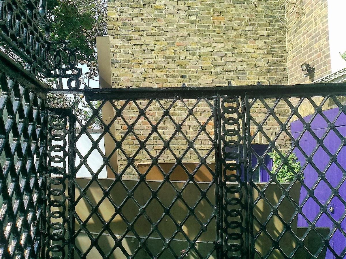 Railing Repairs, King's Cross, London N1