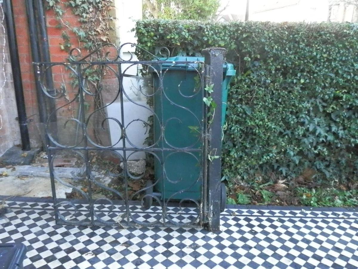Metal Gate Repair, Friern Barnet, London N11