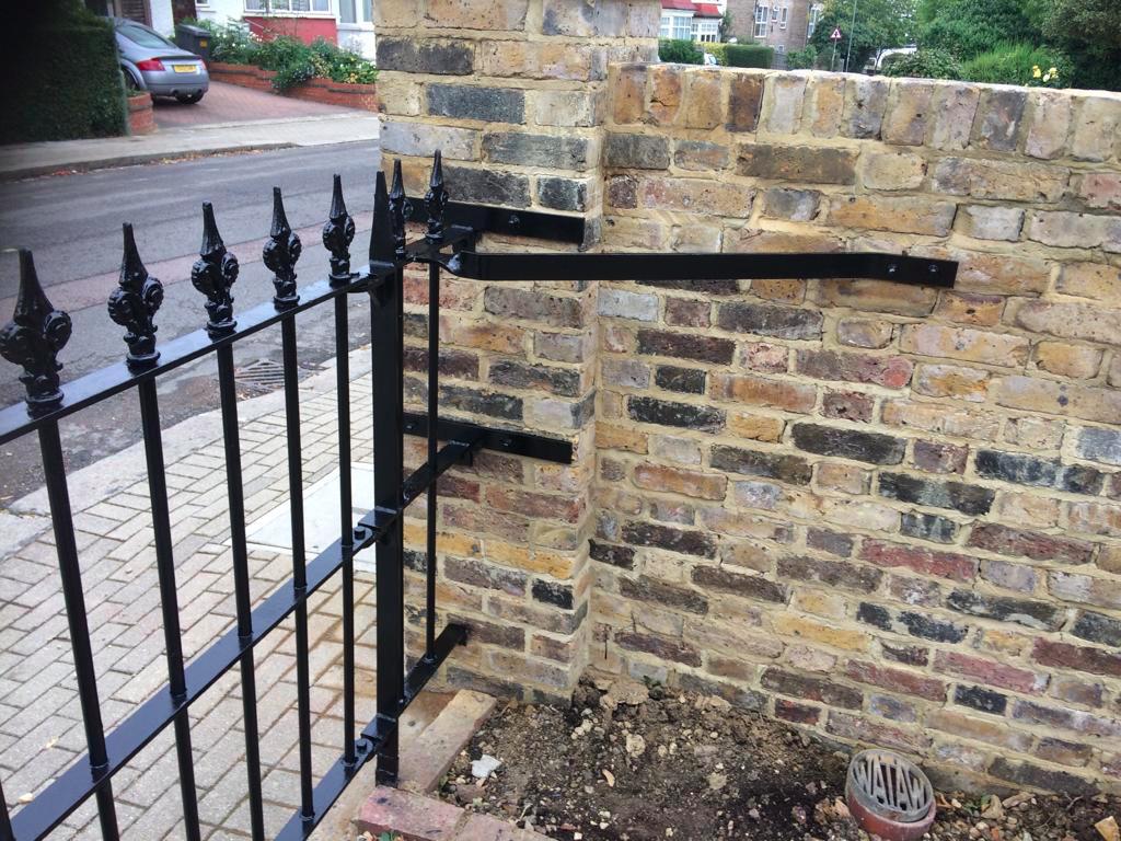 Gate & Railing Repairs, Barnet, Herts EN5