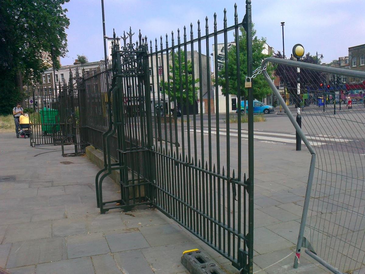 Repair of Dulwich Road Gates