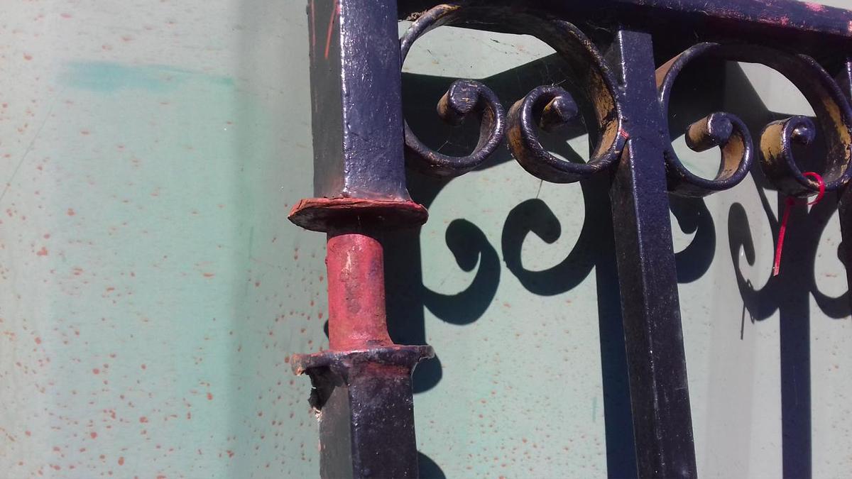Metal Park Gate Repairs, Southchurch Park, Southend-on-Sea
