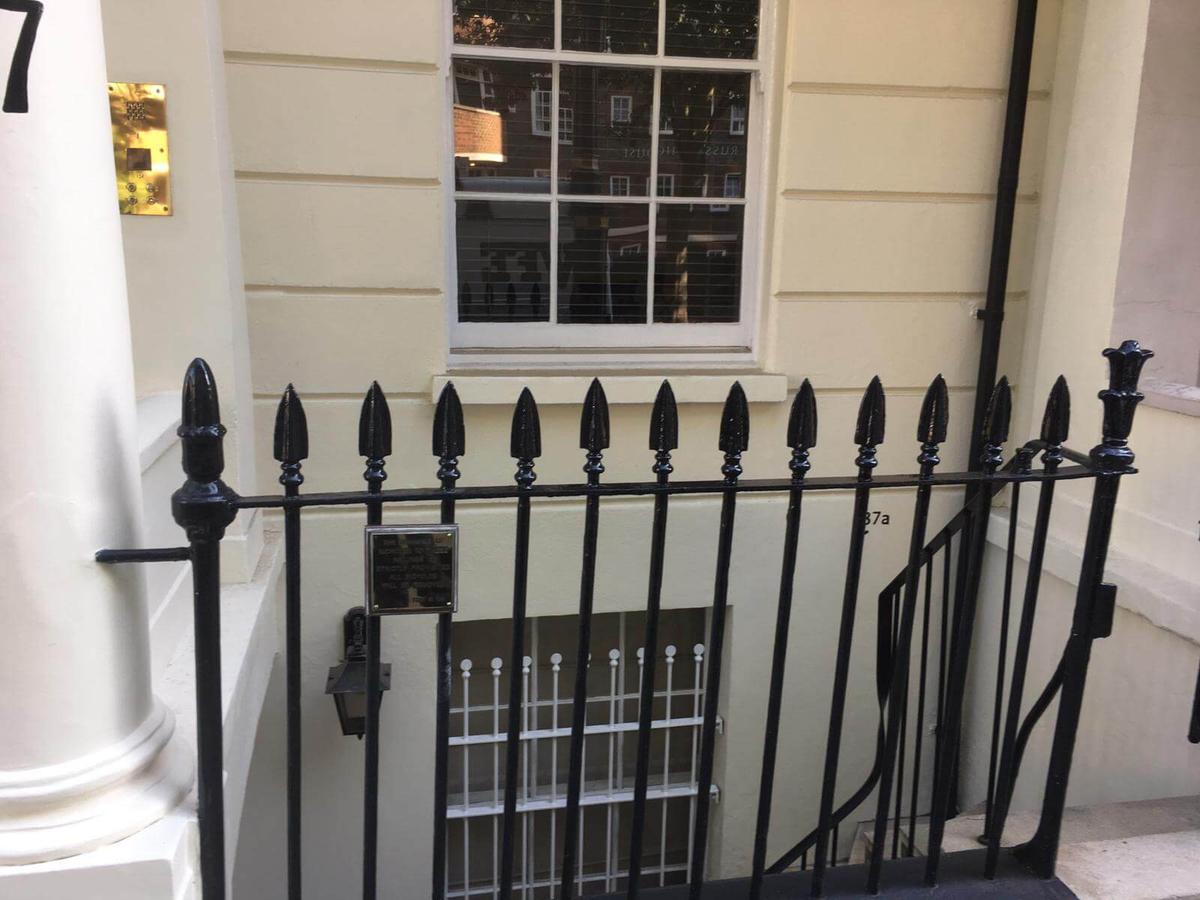 Replacement of Missing Finial, London SW1