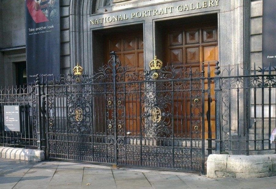 Museums & Art Galleries