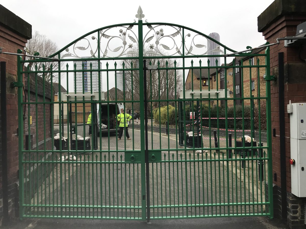 Gate Redecoration
