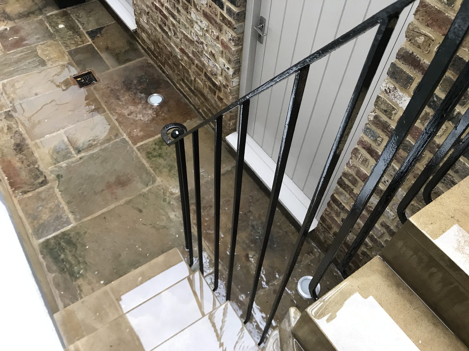 New Staircase Handrail