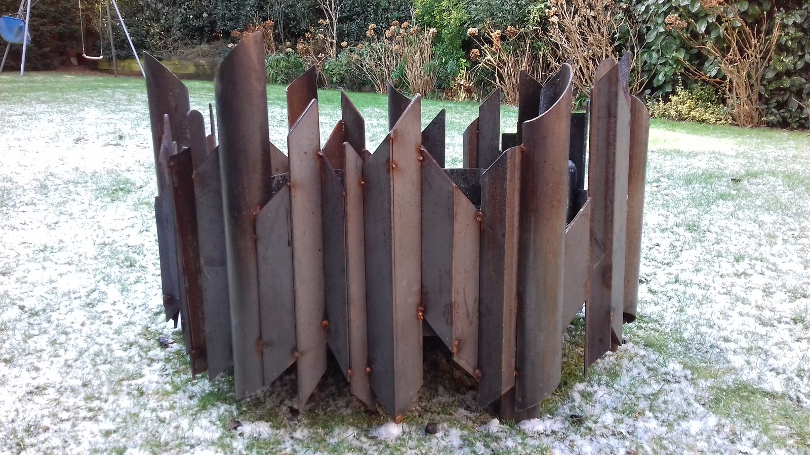 ADD SOME WARMTH TO YOUR GARDEN
