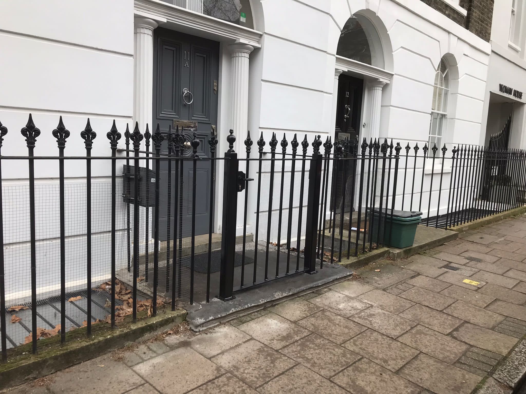 New Metal Gate, Finsbury