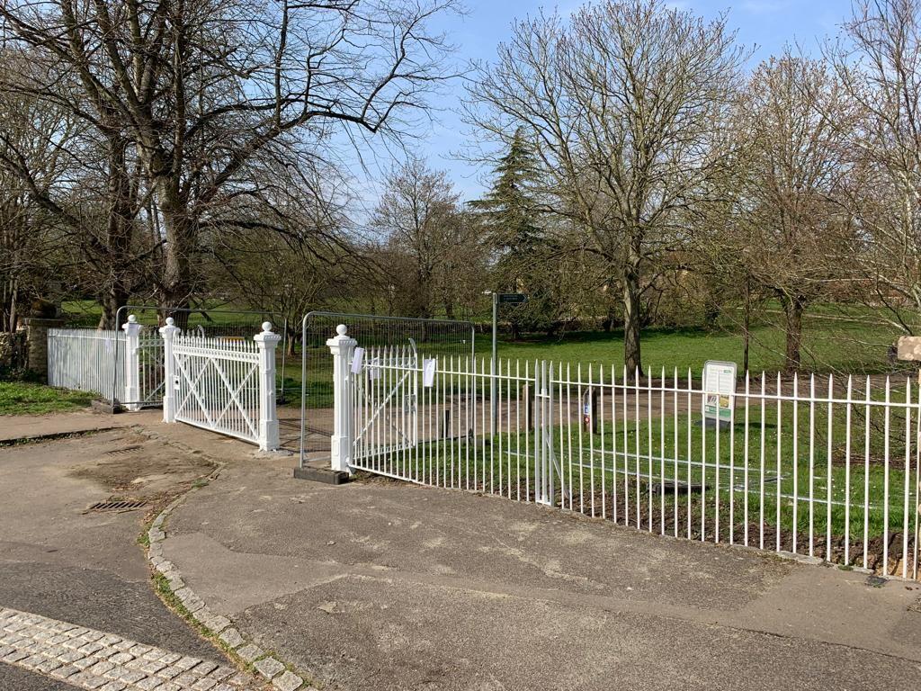 Gate & Railing transformation, Great Linford Manor Park, Milton Keynes, Buckinghamshire