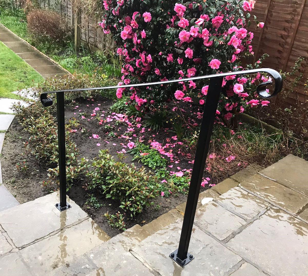New Garden Handrail, Merton