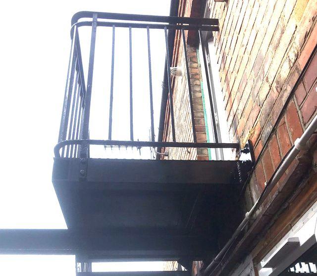 Replacement of Landing Plate and Framework, Walthamstow