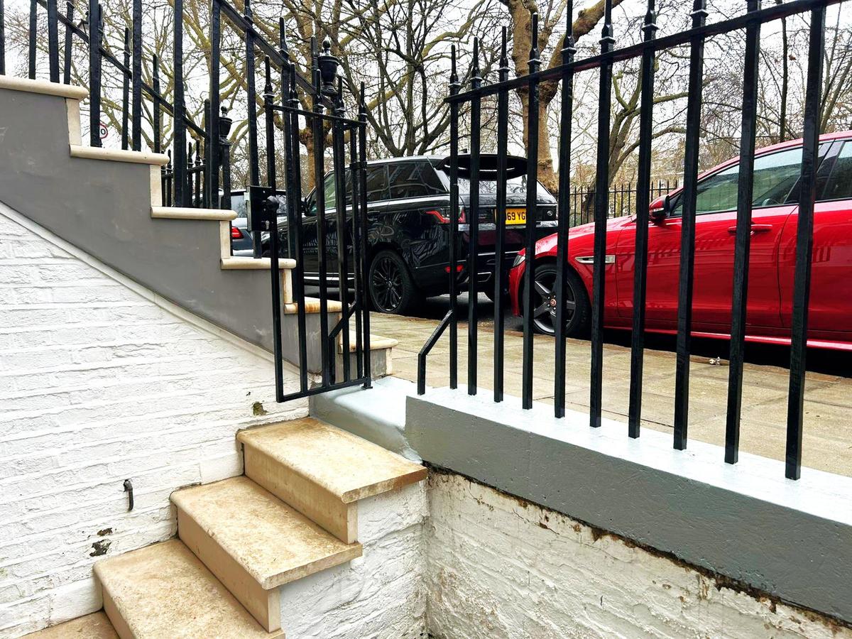 Gate Railing & Plinth Repairs, Lambeth