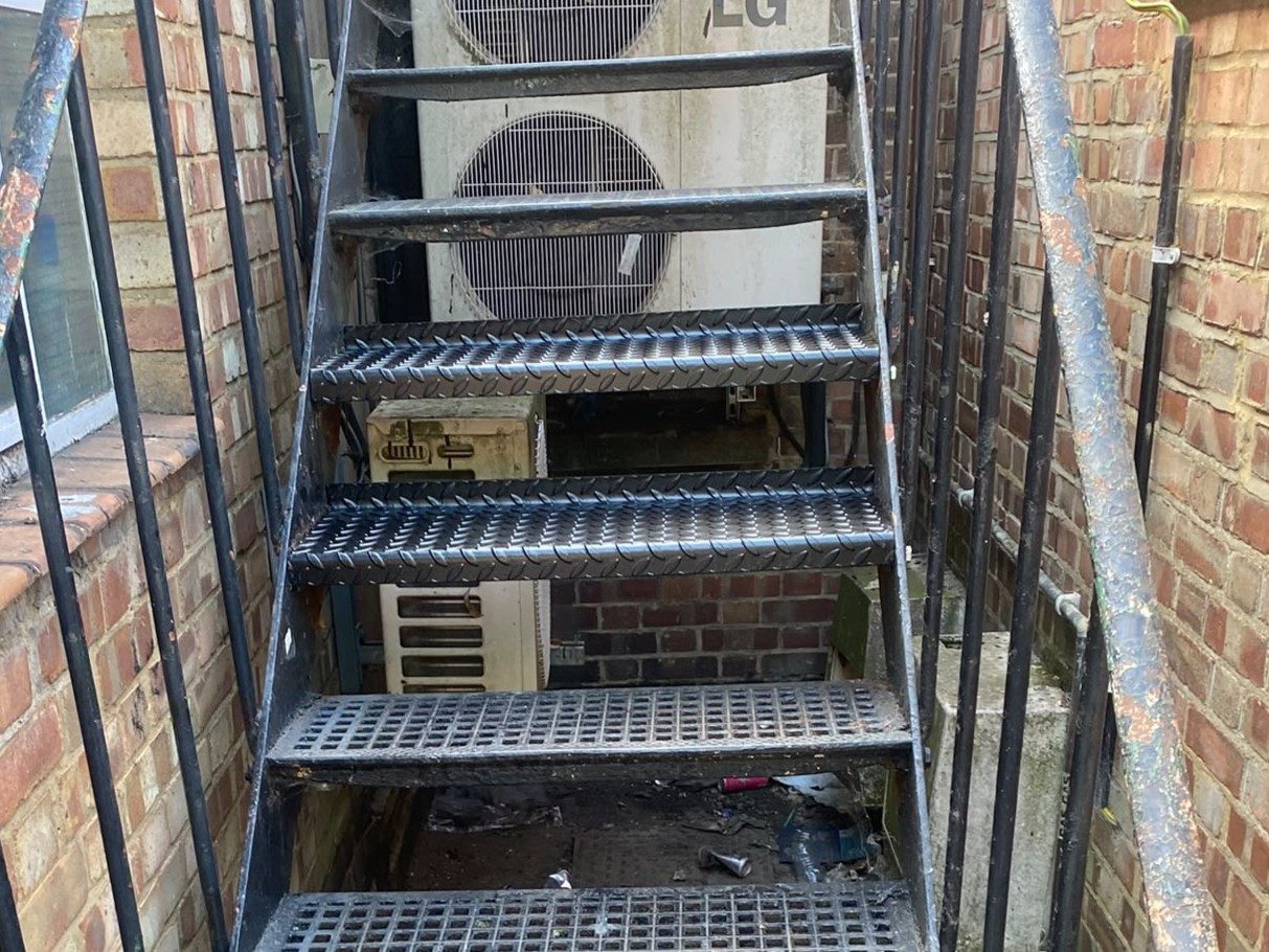 Replacement of 2 Damaged Treads, Green Lanes, London N13
